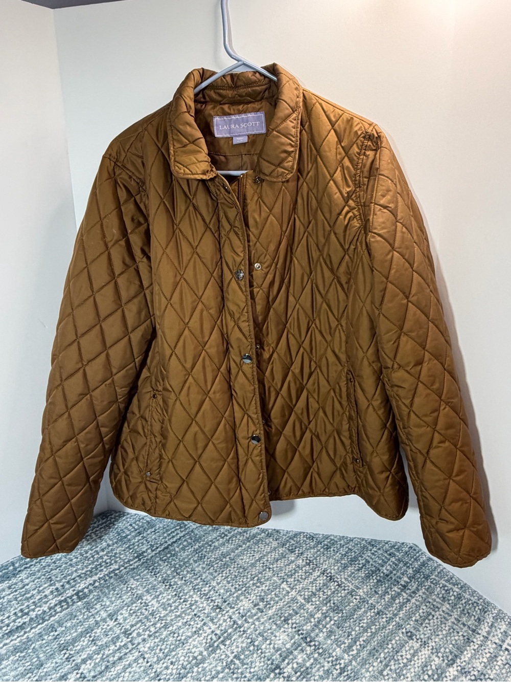 Laura Scott XL ladies Quilted Brown Jacket adjustable sides